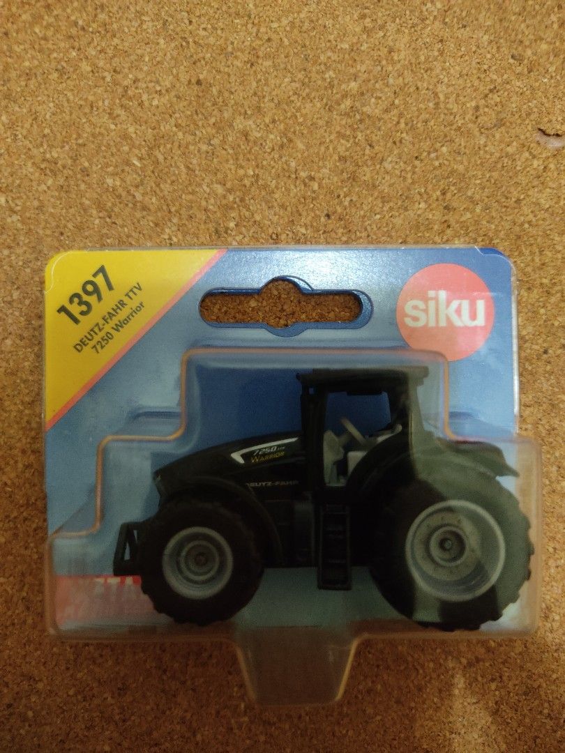 Traktor DEUTZ-FAHR TTV 7250 Warrior